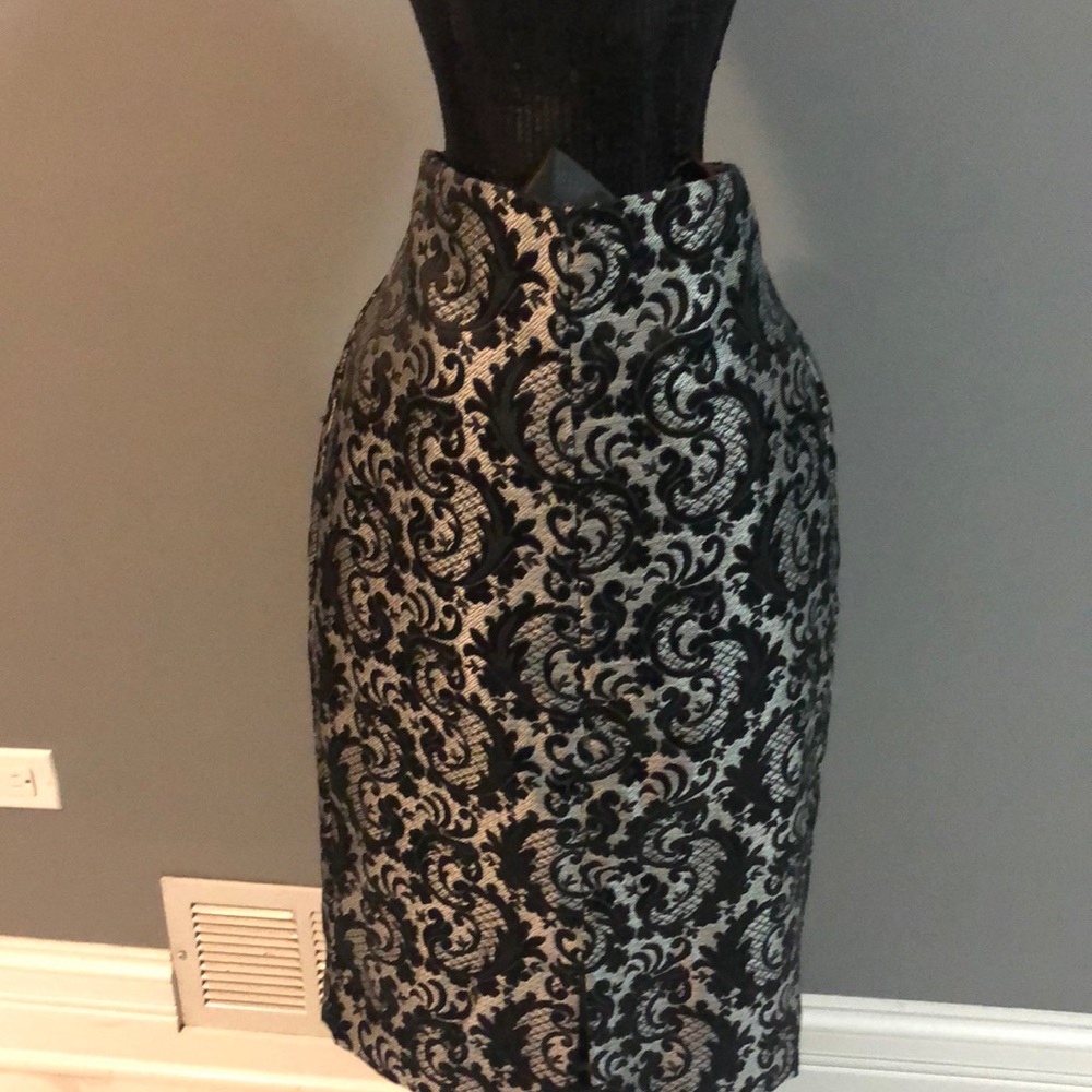 Pencil skirt